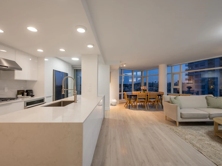 2607-198 Aquarius Mews, Vancouver, BC, V6Z 2Y4 - 6