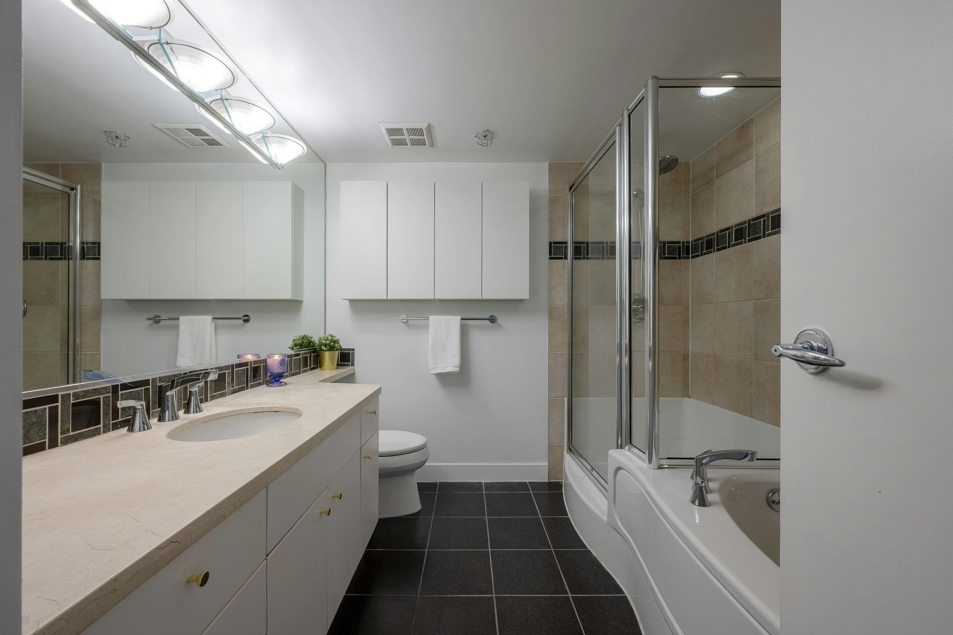 2607-198 Aquarius Mews, Vancouver, BC, V6Z 2Y4 - 29