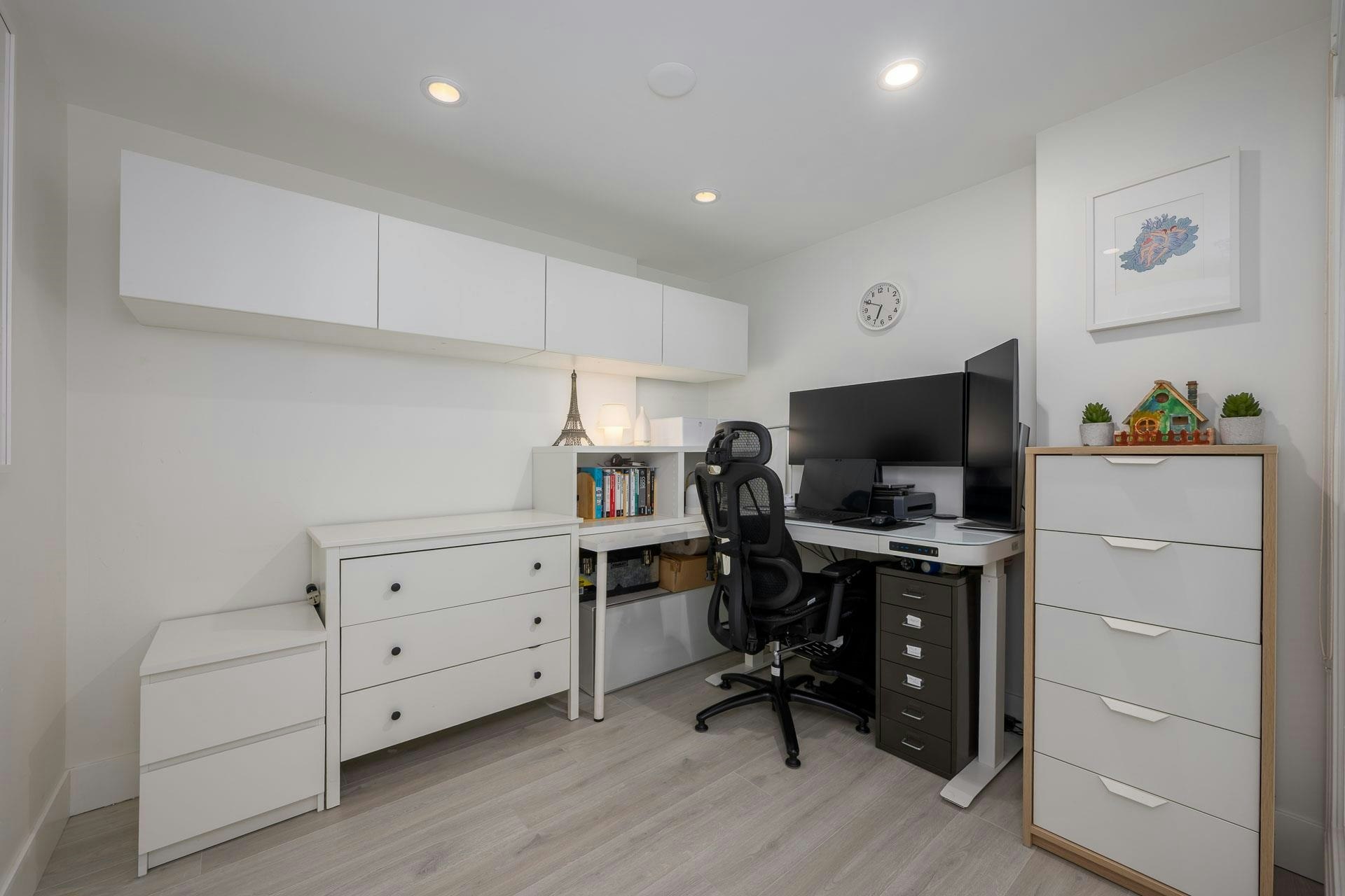 2607-198 Aquarius Mews, Vancouver, BC, V6Z 2Y4 - 34