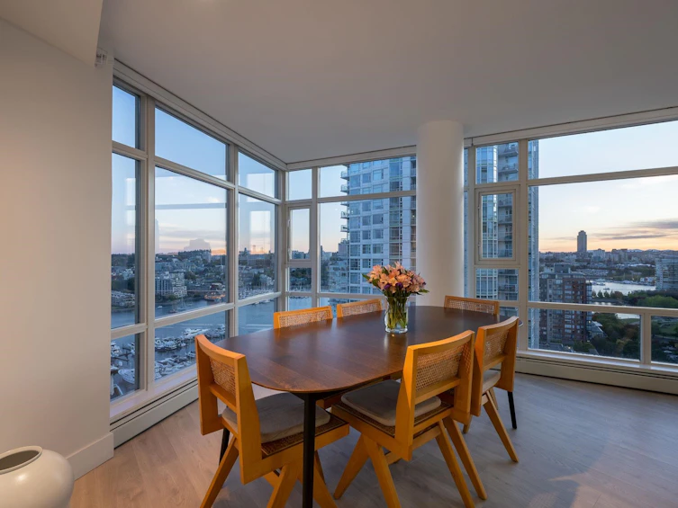 2607-198 Aquarius Mews, Vancouver, BC, V6Z 2Y4 - 8
