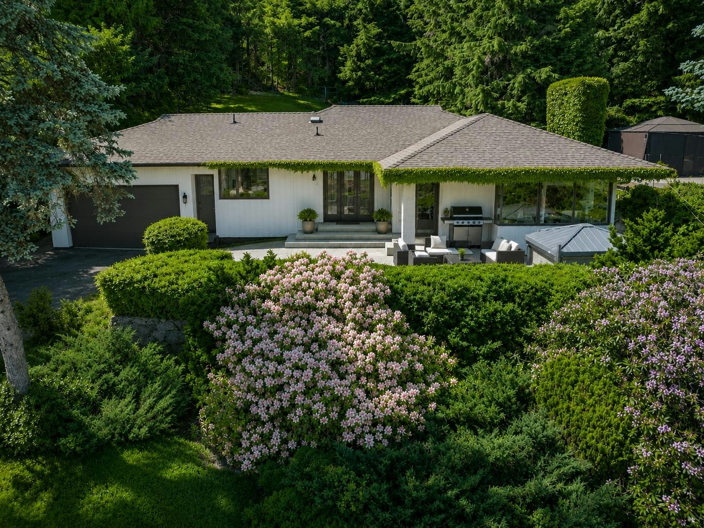 68 Bonnymuir Drive, West Vancouver, BC, V7S 1L2