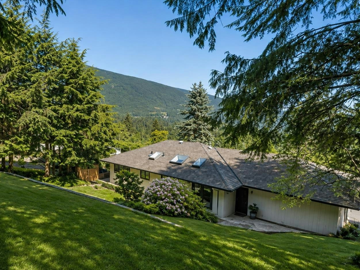 68 Bonnymuir Drive, West Vancouver, BC, V7S 1L2 - 7