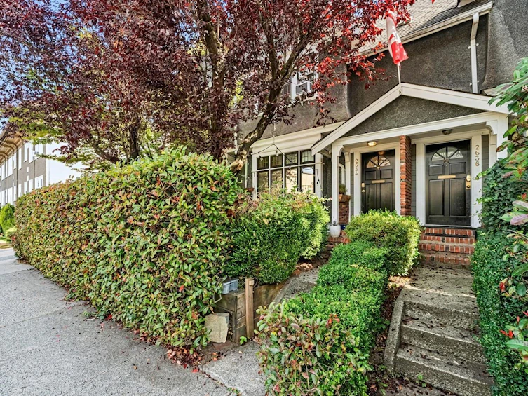 2634 Hemlock Street, Vancouver, BC, V6H 2V5 - 2