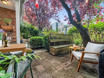 2634 Hemlock Street - 4