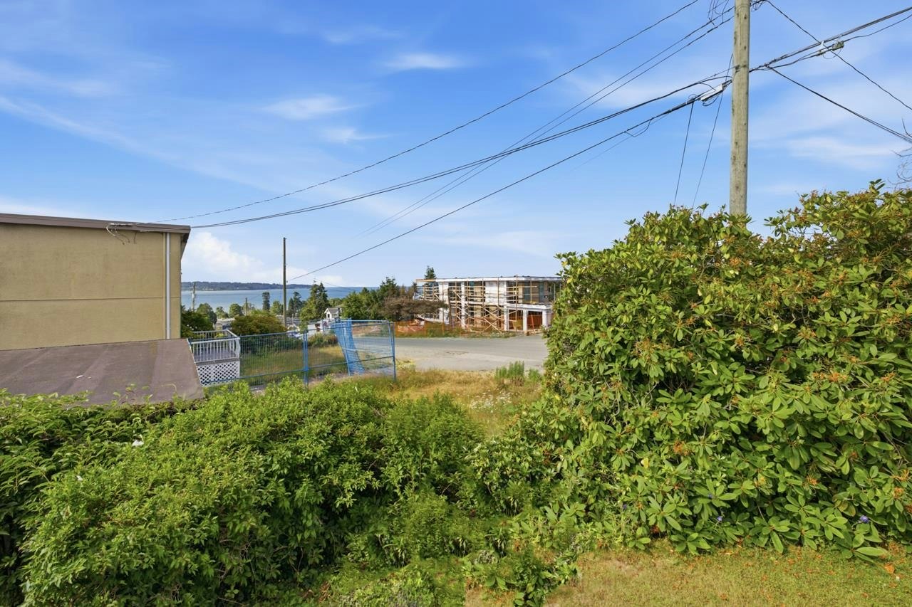 1-1040 Parker Street - 5