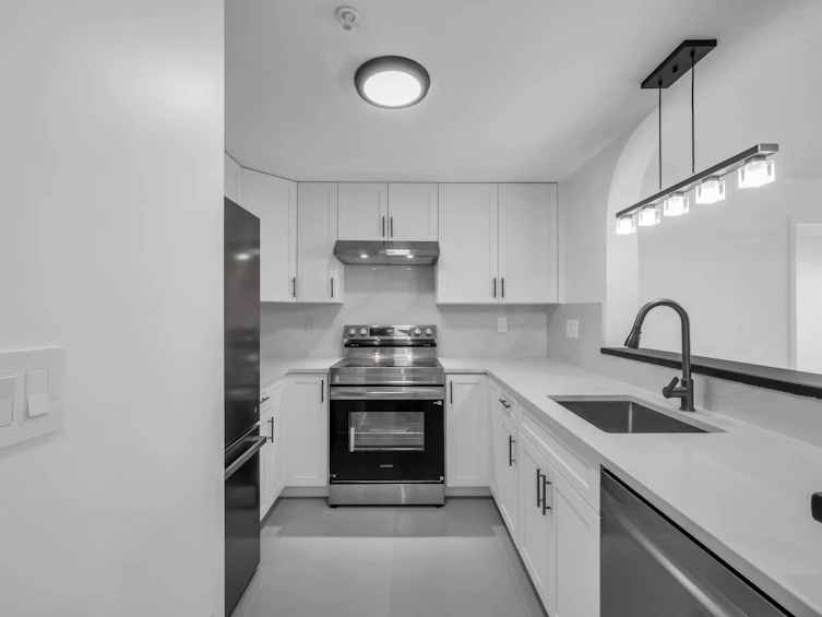 306-6833 Village Grn, Burnaby, BC, V5E 4M1 - 3