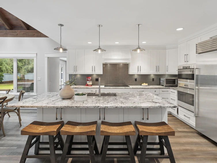 2130 179 Street, Surrey, BC, V3Z 9V6
