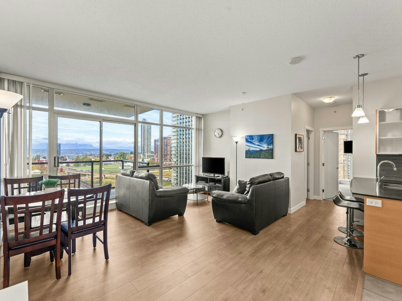 1002-13399 104 Avenue - 2