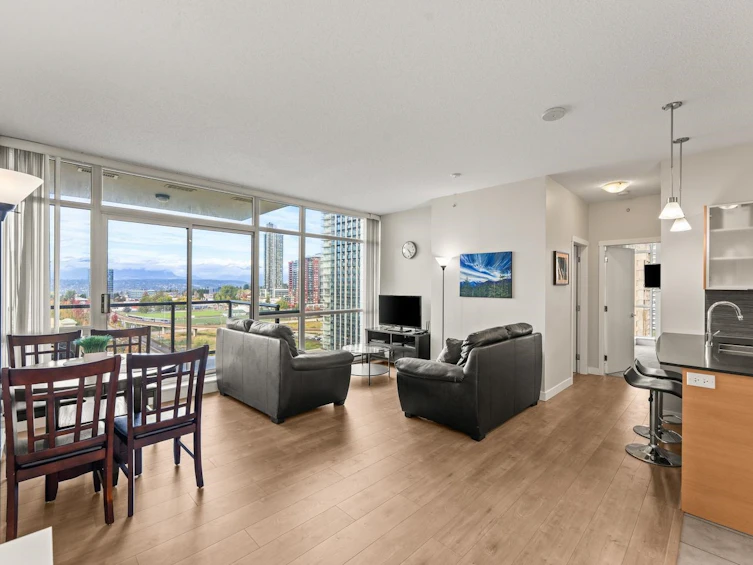 1002-13399 104 Avenue, Surrey, BC, V3T 0C9 - 2