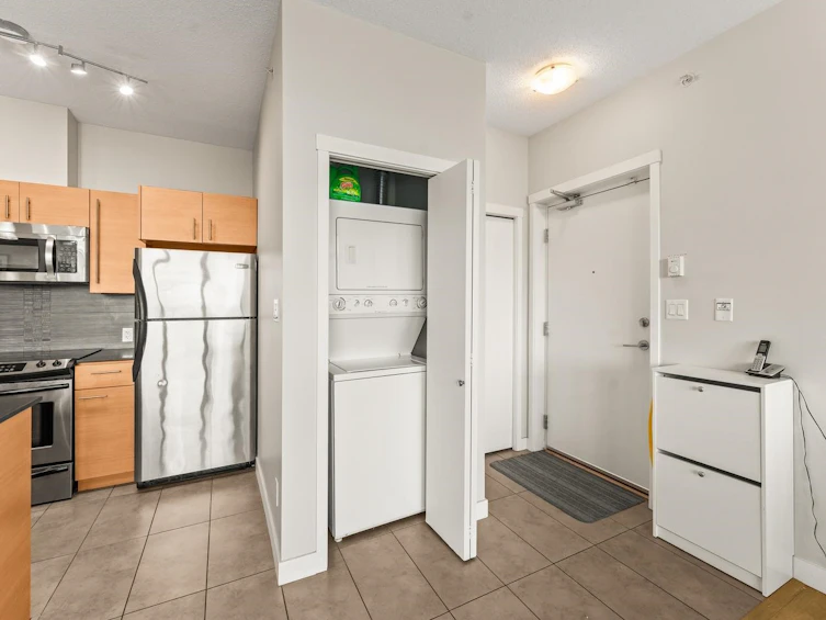 1002-13399 104 Avenue, Surrey, BC, V3T 0C9 - 10