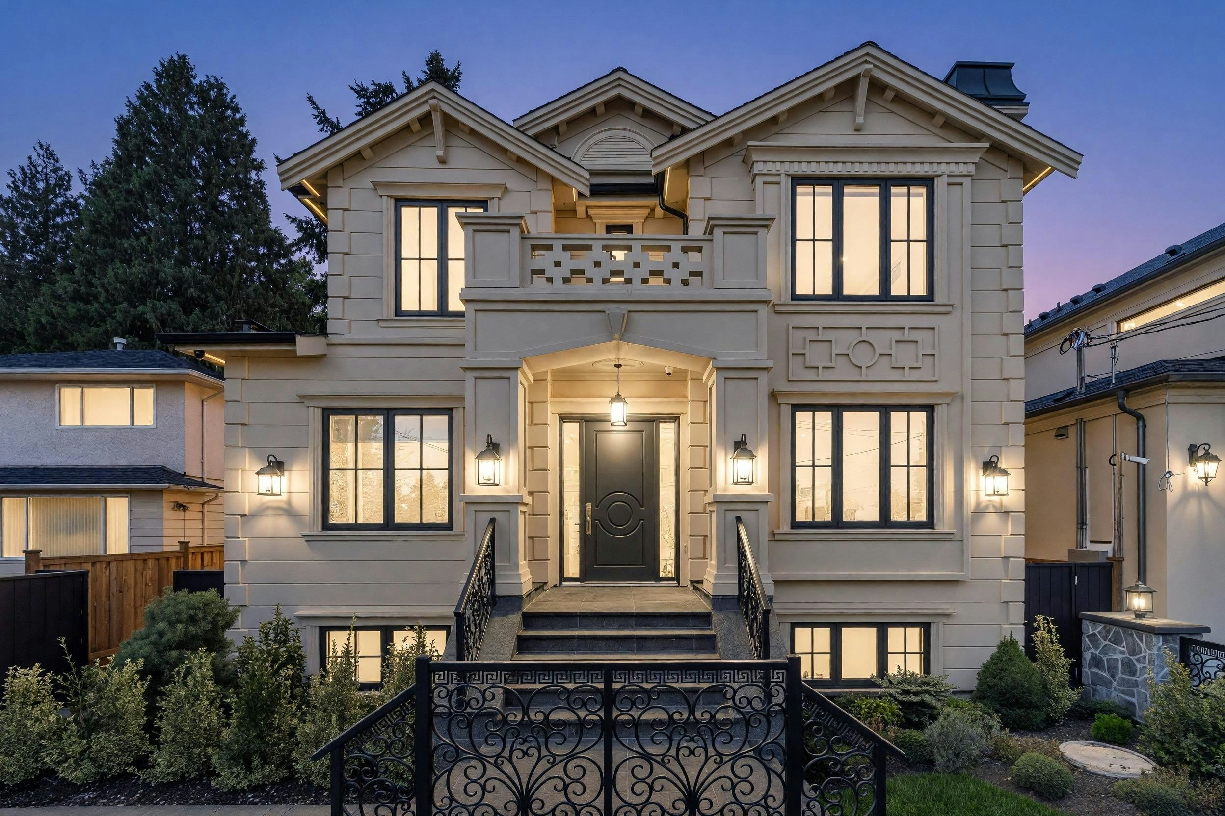 1443 W 57th Avenue, Vancouver, BC, V6P 1T1