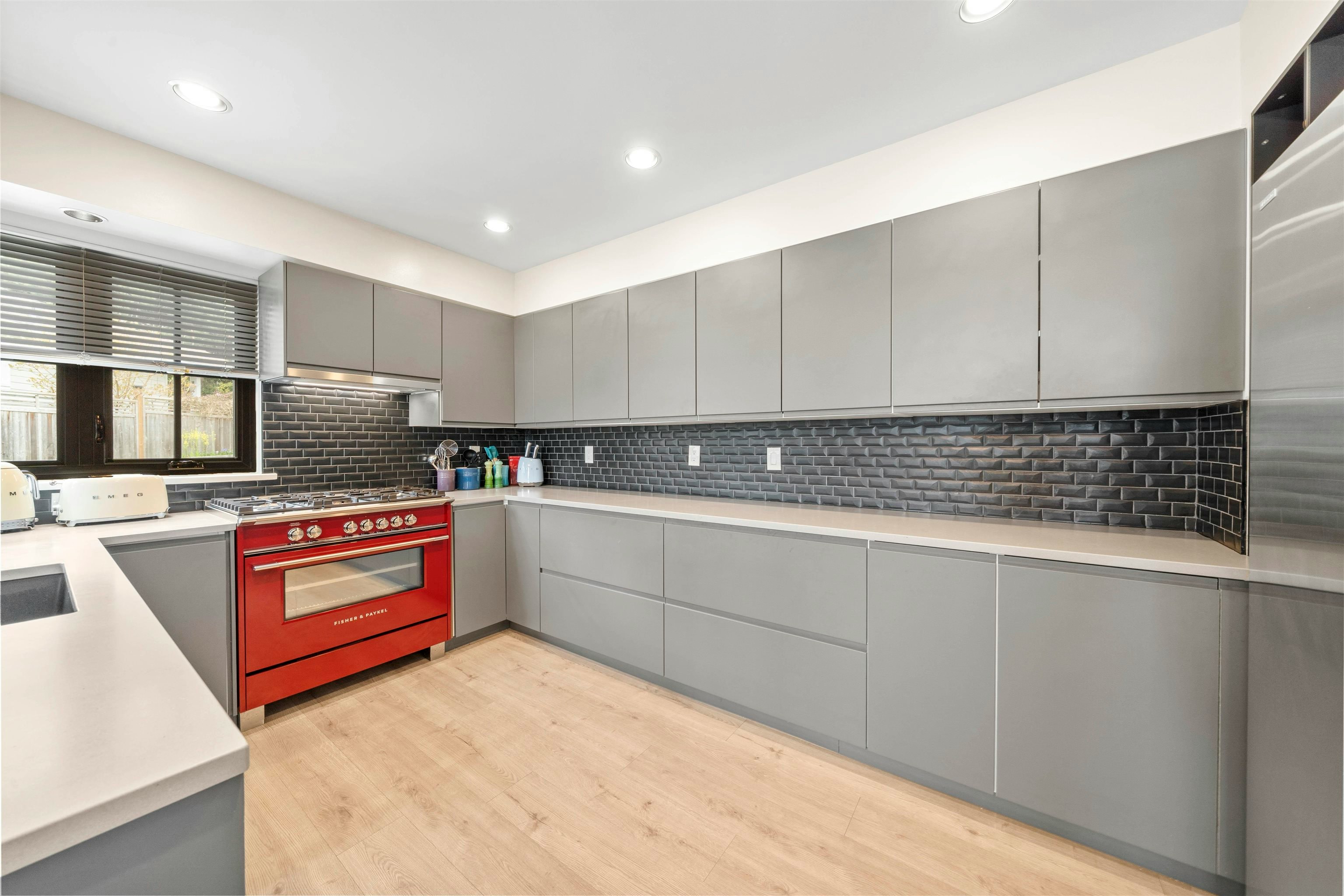 16071 8 Avenue, Surrey, BC, V4A 1A1 - 10
