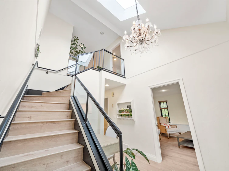 16071 8 Avenue, Surrey, BC, V4A 1A1 - 8