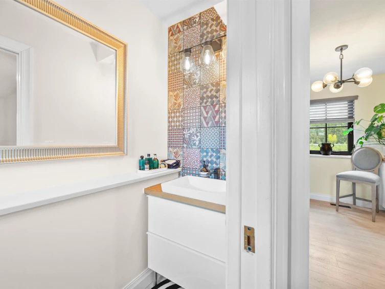 16071 8 Avenue, Surrey, BC, V4A 1A1 - 22