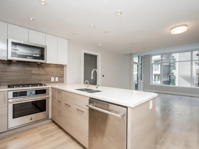 310-3451 Sawmill Crescent - 5
