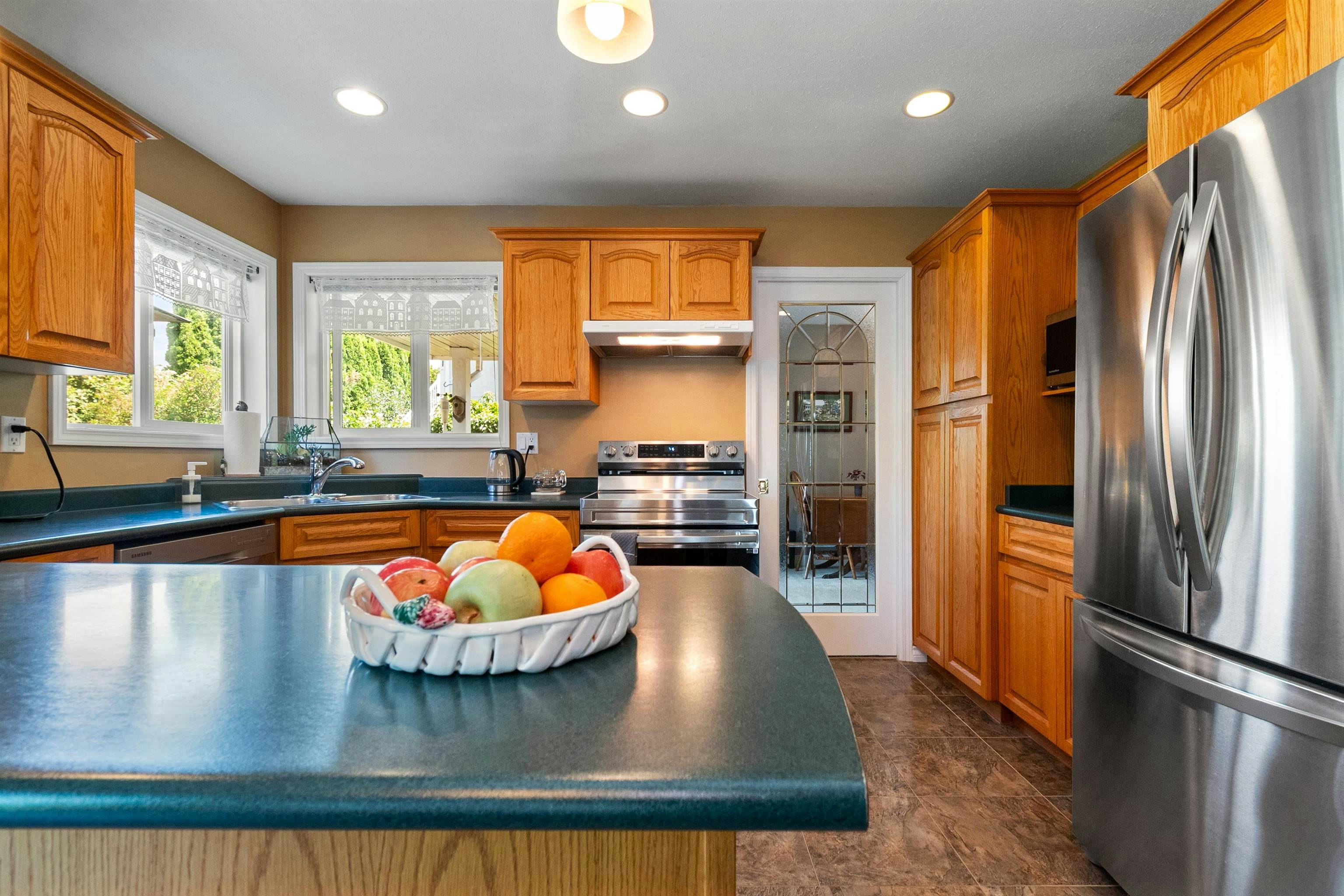 10027 Merritt Drive, Chilliwack, BC, V2P 7Z2 - 31