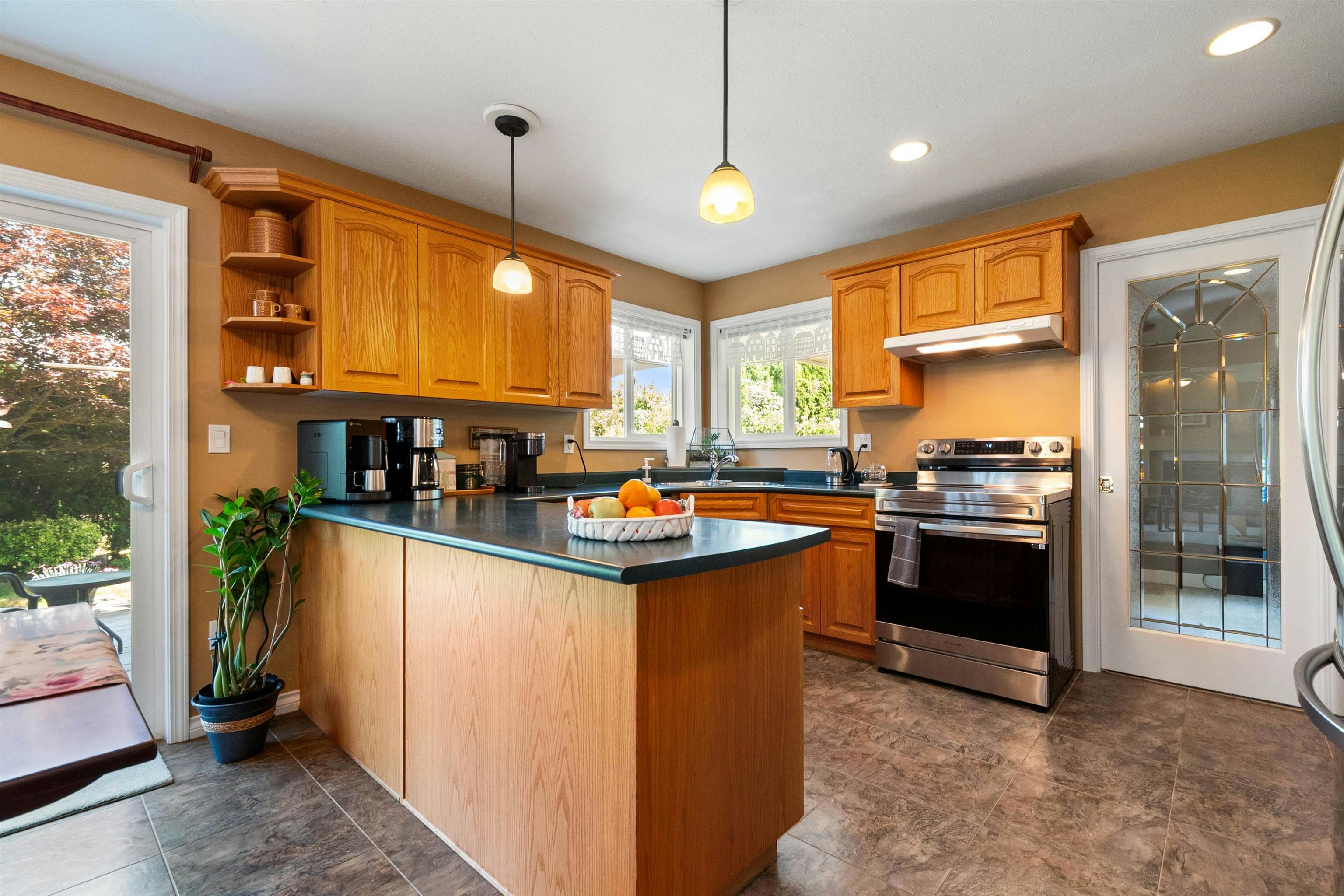 10027 Merritt Drive, Chilliwack, BC, V2P 7Z2 - 28