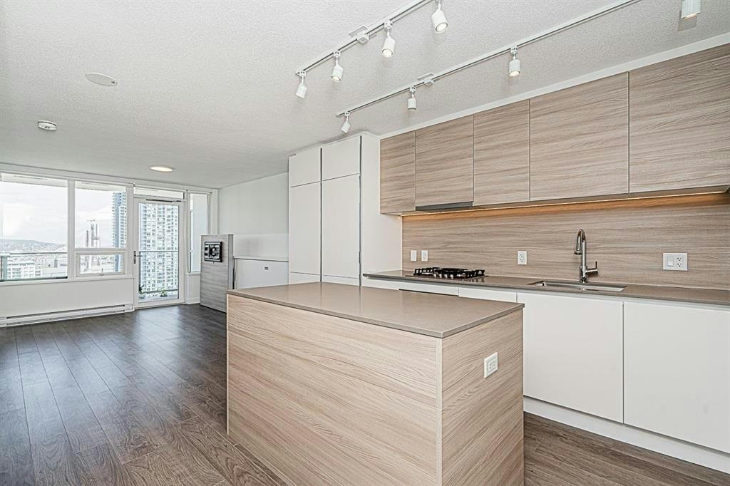 1512-908 Quayside Drive, New Westminster, BC, V3M 0L4 - 9