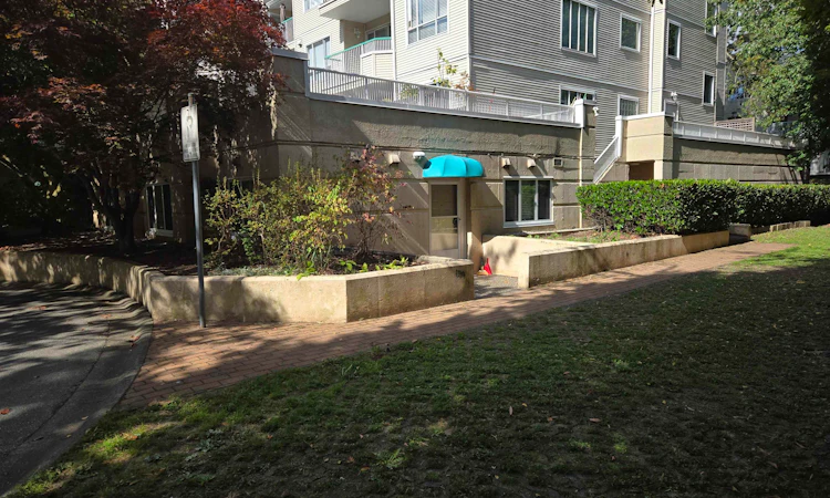 100-8655 Jones Road