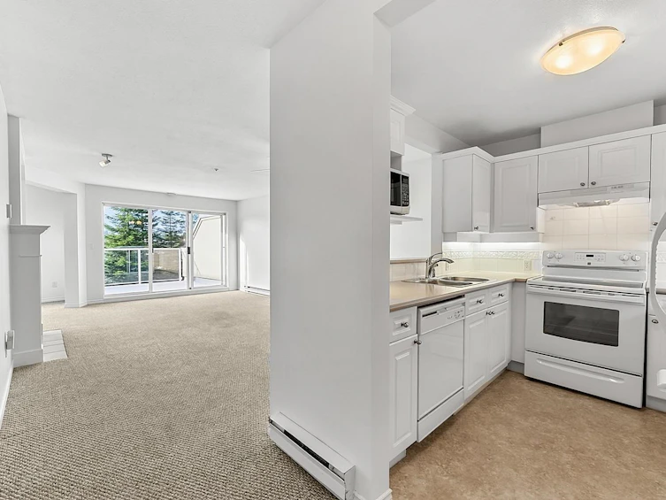 302-20448 Park Avenue, Langley, BC, V3A 4N3 - 6