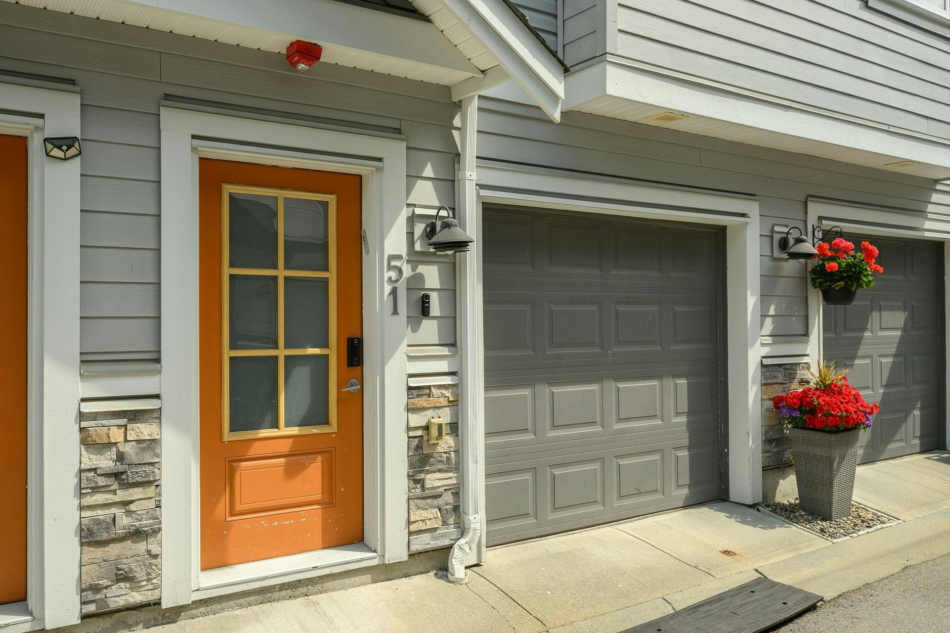 51-20860 76 Avenue - 5