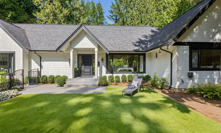 435 Macbeth Crescent