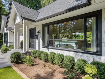 435 Macbeth Crescent - 3