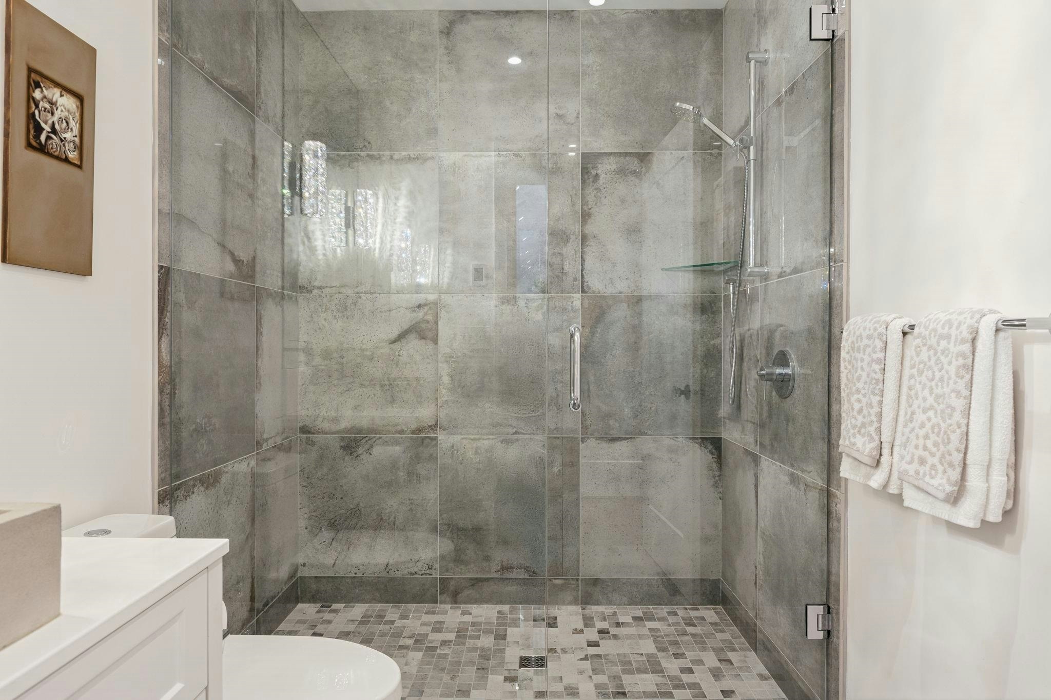 435 Macbeth Crescent, West Vancouver, BC, V7T 1V8 - 25