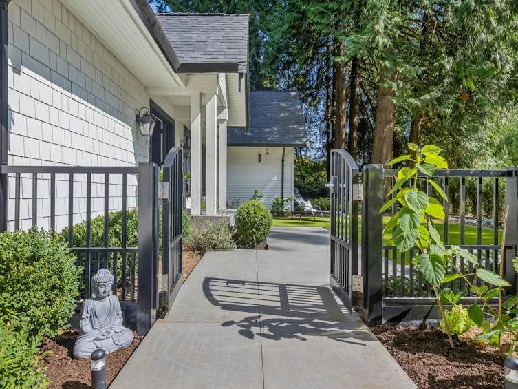 435 Macbeth Crescent, West Vancouver, BC, V7T 1V8 - 4
