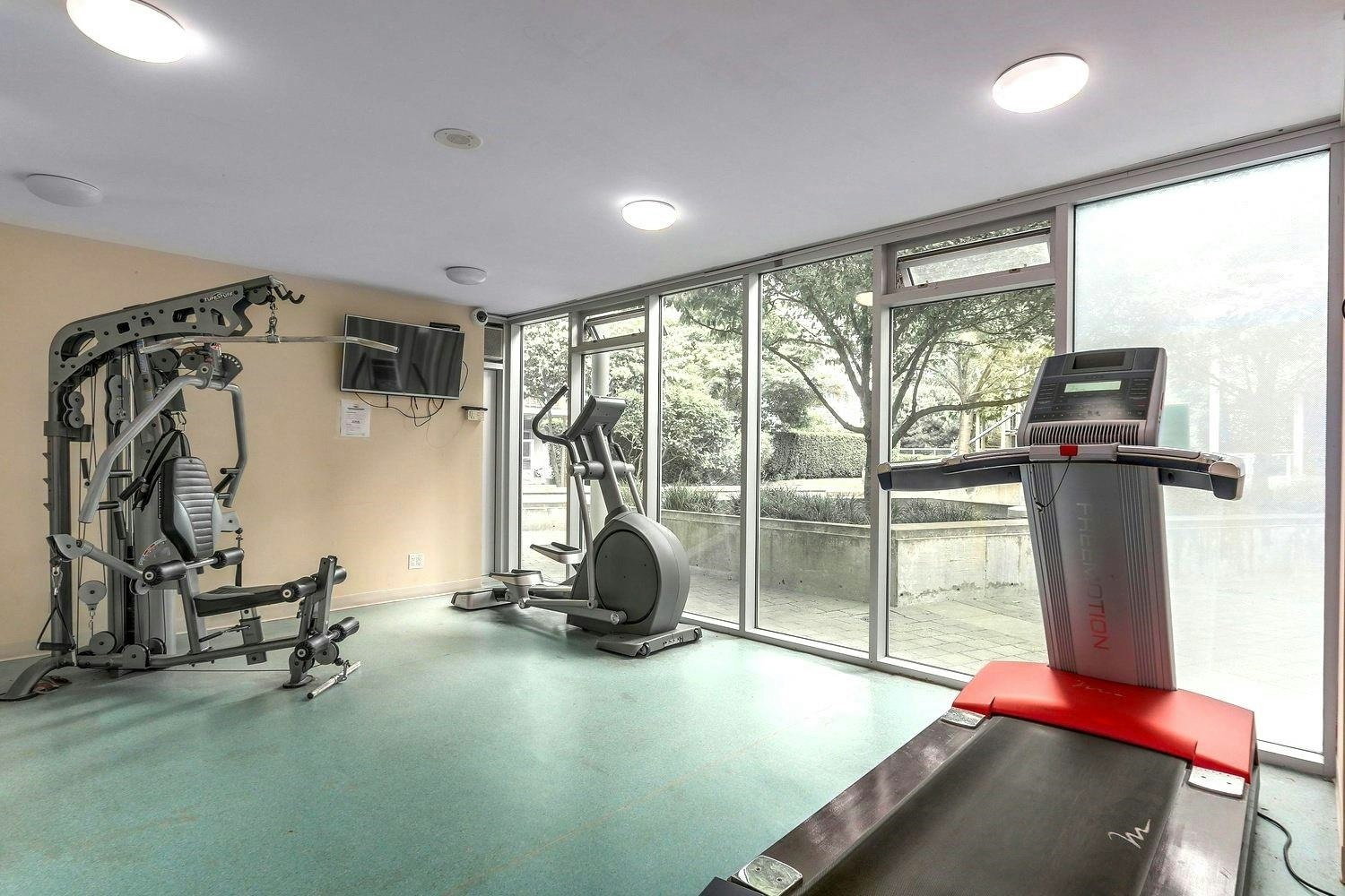 111*-8068 Westminster Highway, Richmond, BC, V6X 0C6 - 11