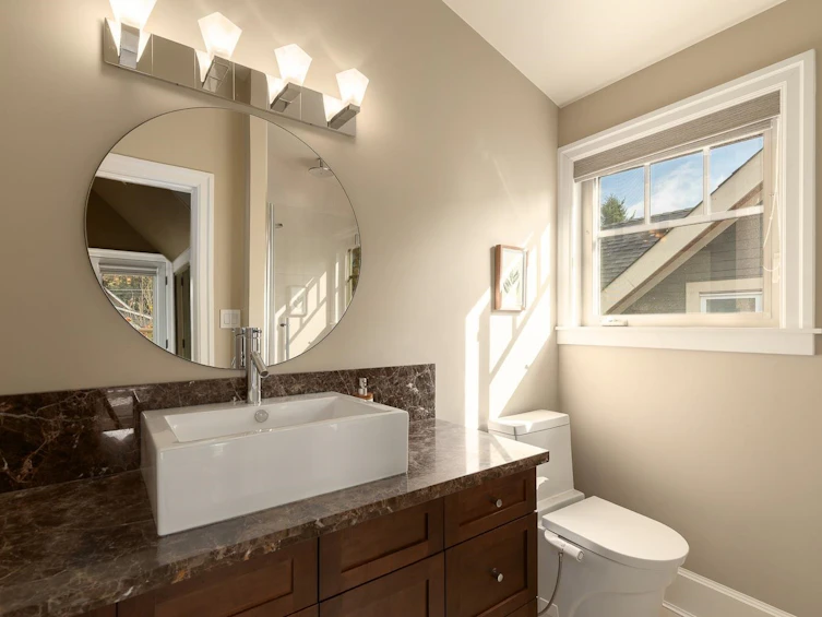850 E 10th Avenue, Vancouver, BC, V5T 2B1 - 20