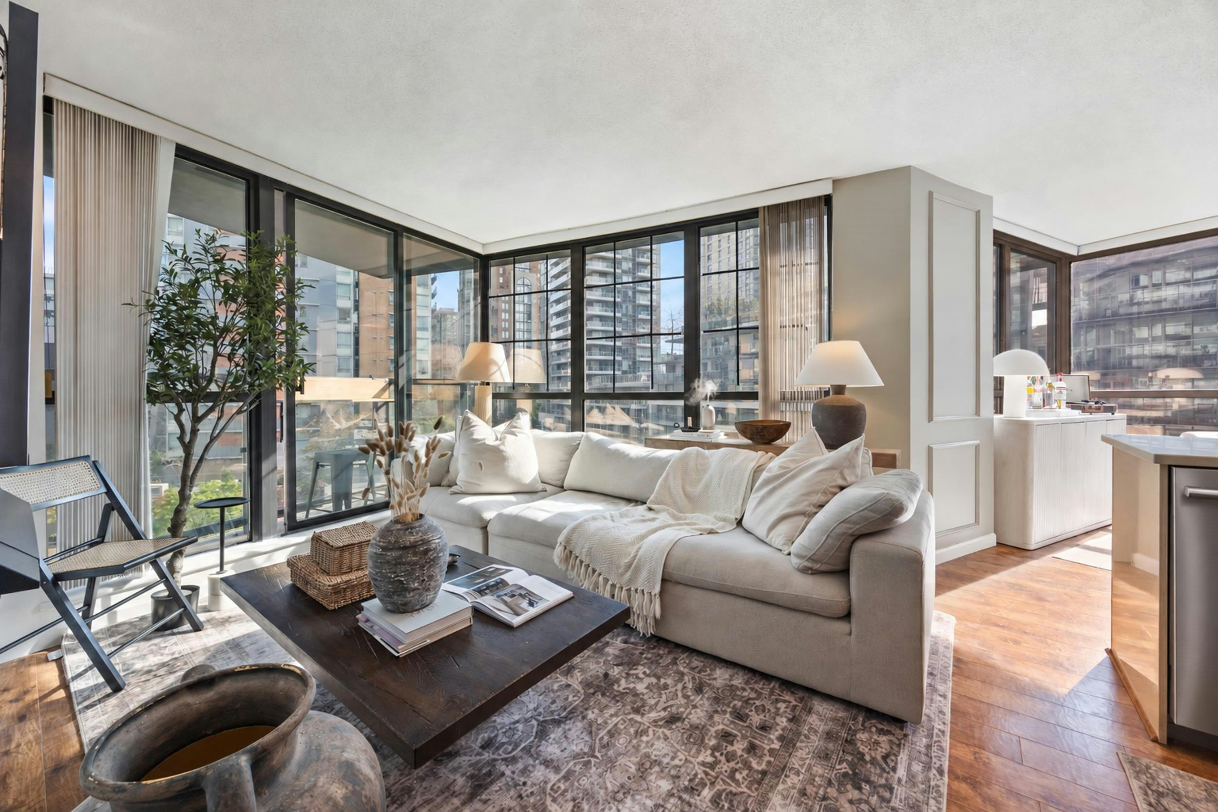 609-501 Pacific Street, Vancouver, BC, V6Z 2X6