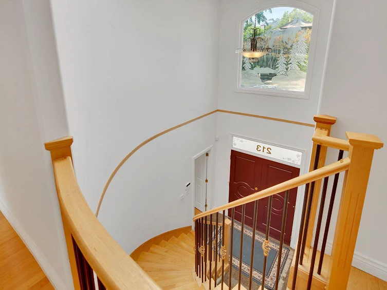 213 W 28th Street, North Vancouver, BC, V7N 2H9 - 13
