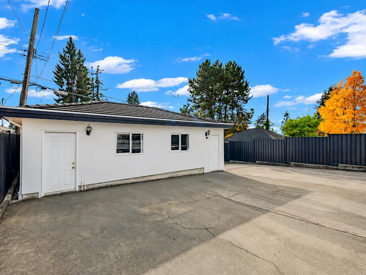 213 W 28th Street, North Vancouver, BC, V7N 2H9 - 29