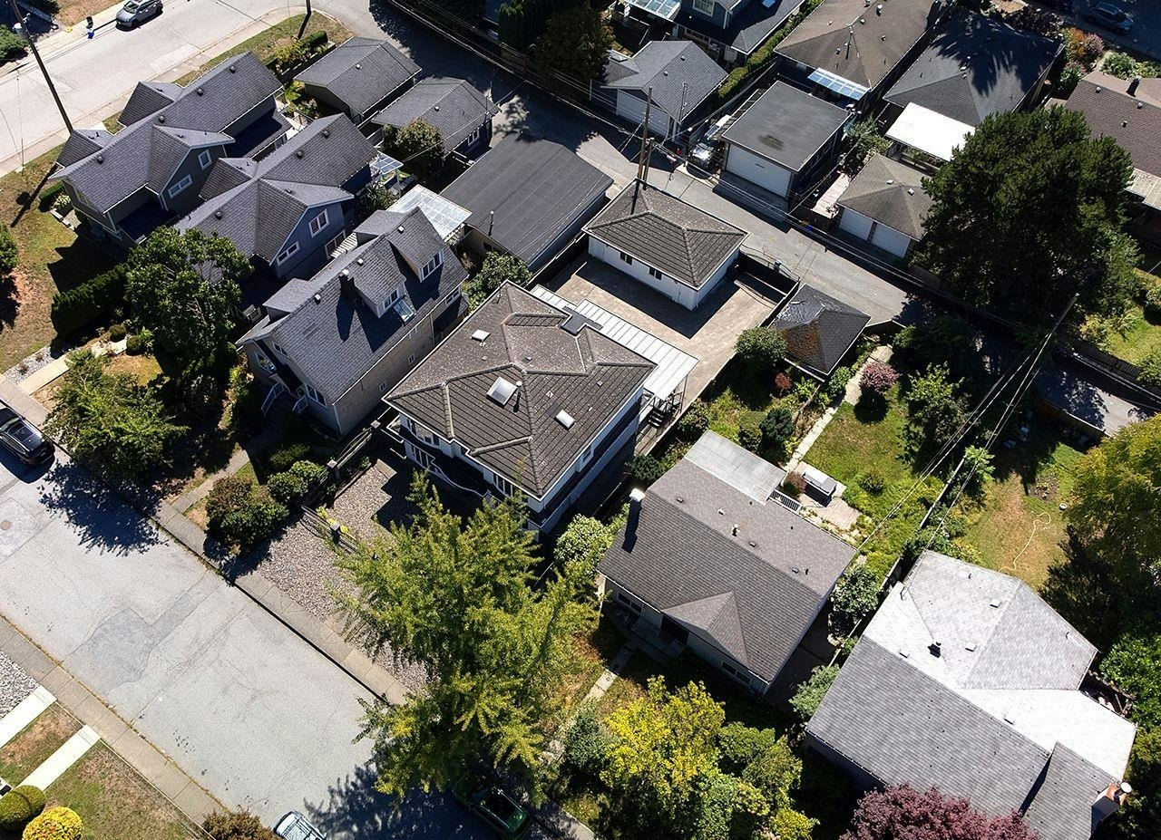 213 W 28th Street, North Vancouver, BC, V7N 2H9 - 33