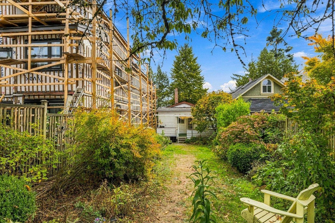 4153 John Street, Vancouver, BC, V5V 3W8 - 28