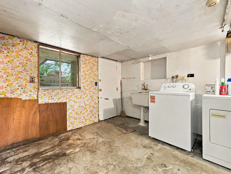 4153 John Street, Vancouver, BC, V5V 3W8 - 22