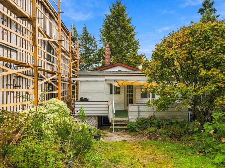 4153 John Street, Vancouver, BC, V5V 3W8 - 29