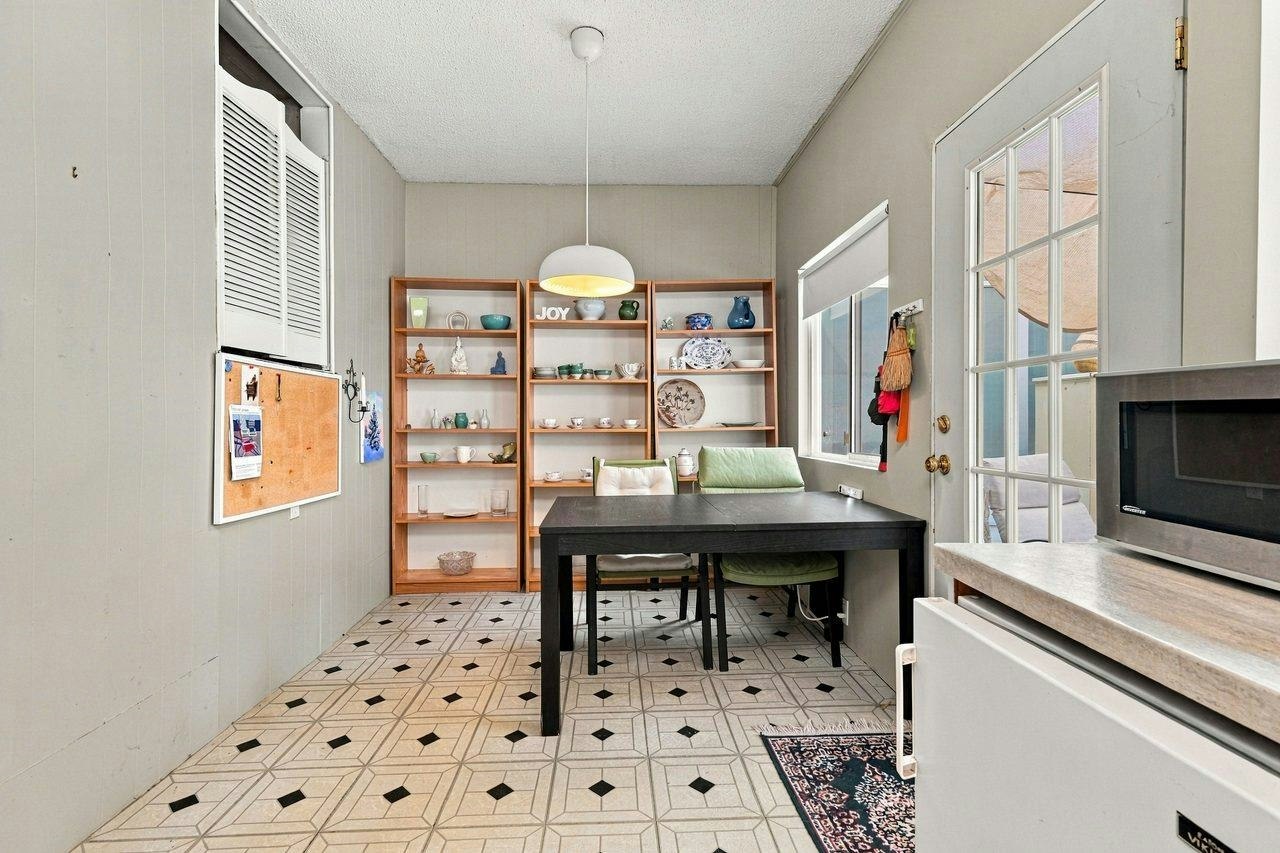 4153 John Street, Vancouver, BC, V5V 3W8 - 10