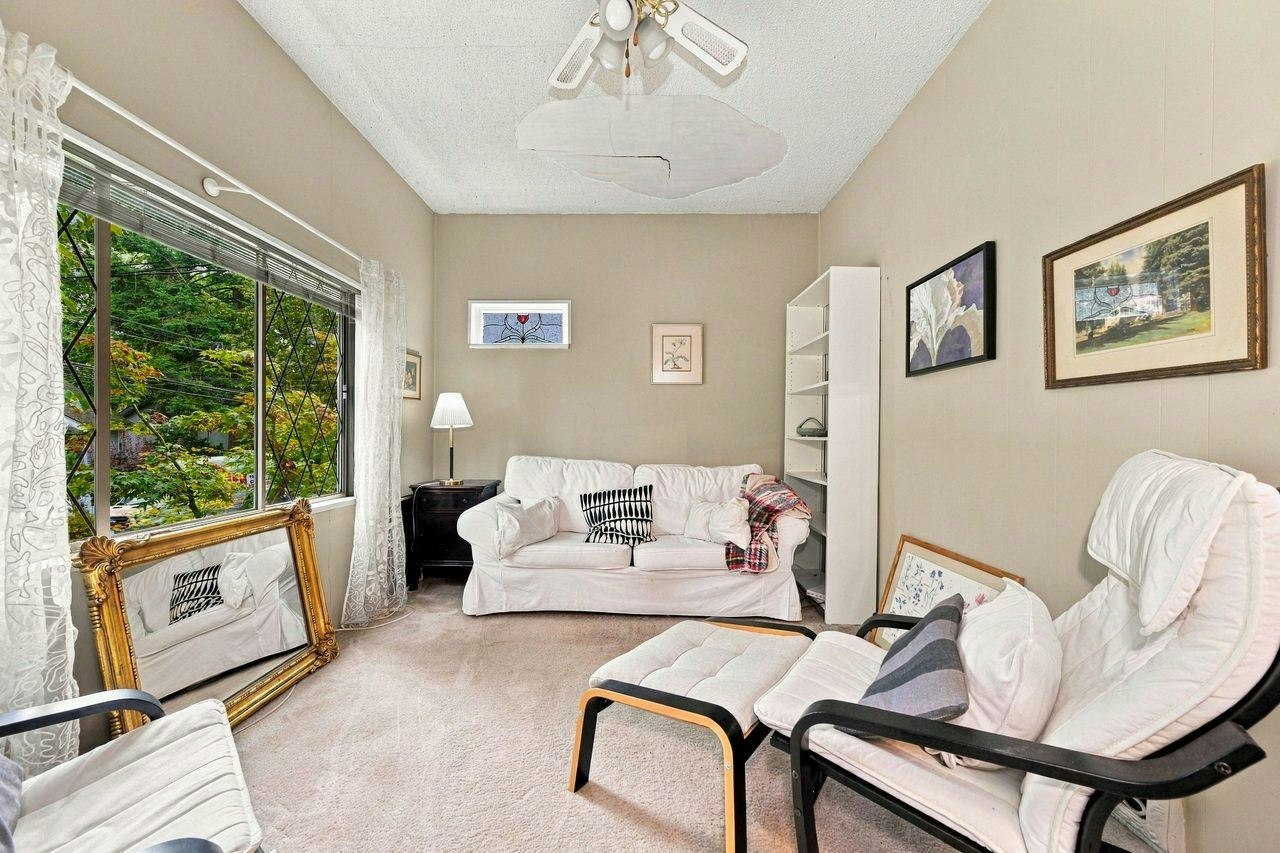 4153 John Street - 2