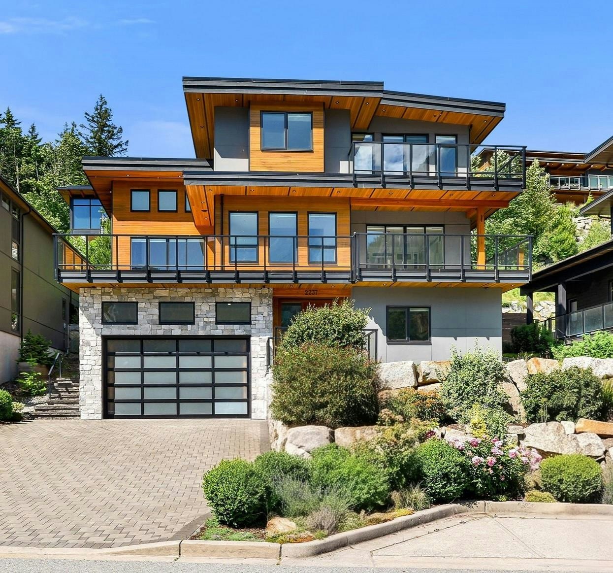 2237 Windsail Place, Squamish, BC, V8B 0T6