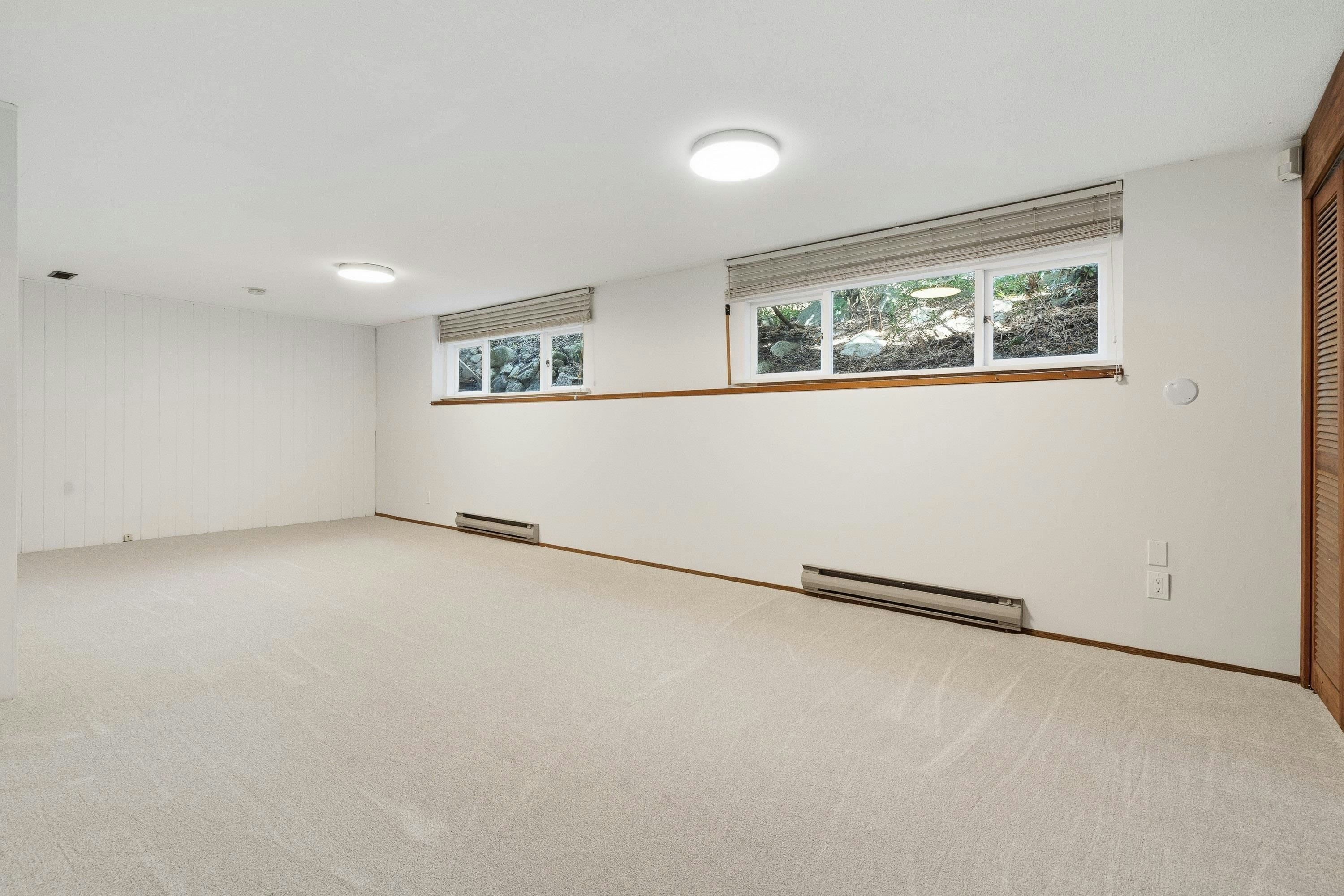2493 Haywood Avenue, West Vancouver, BC, V7V 1Y2 - 24