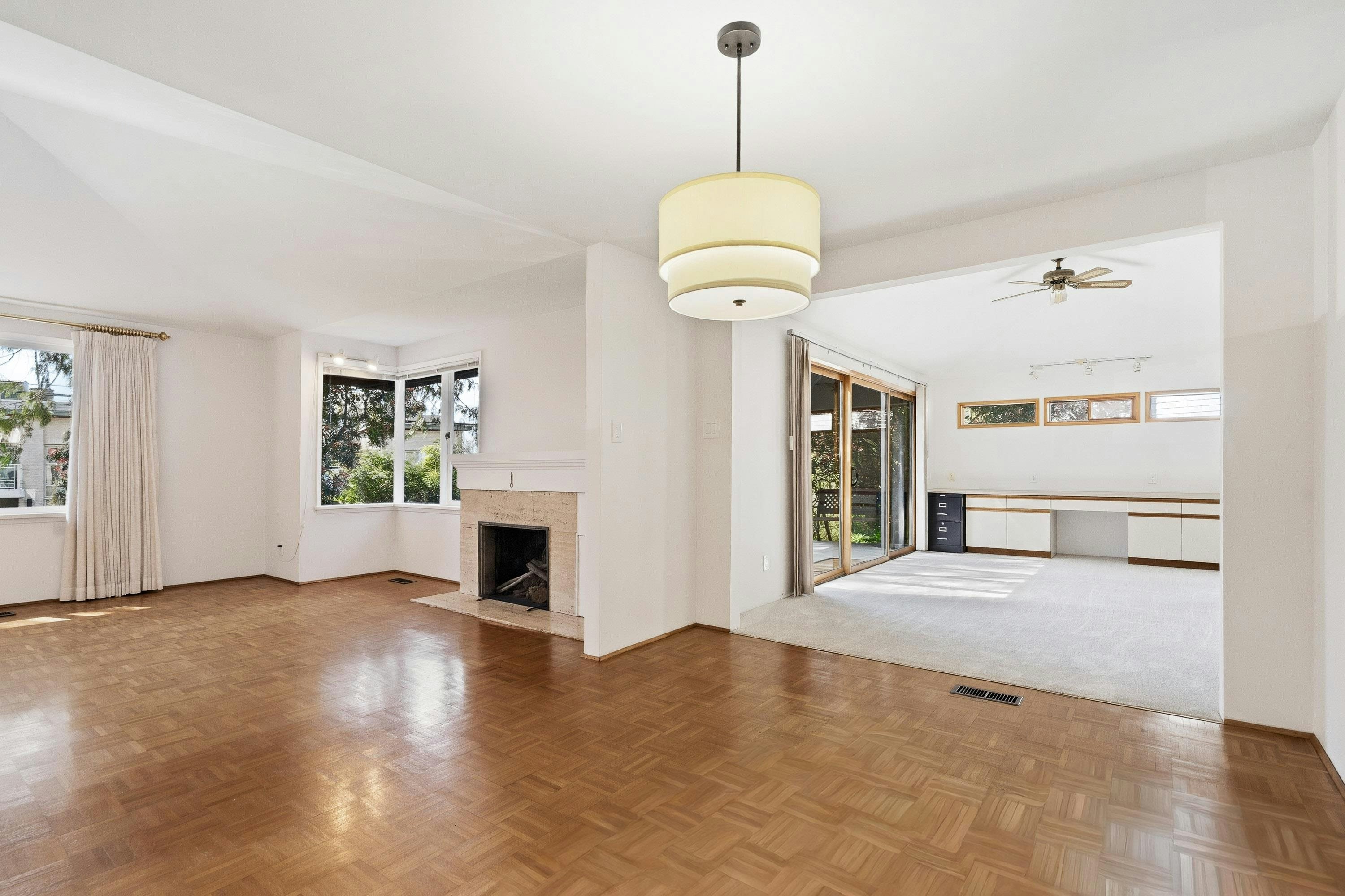 2493 Haywood Avenue, West Vancouver, BC, V7V 1Y2 - 4