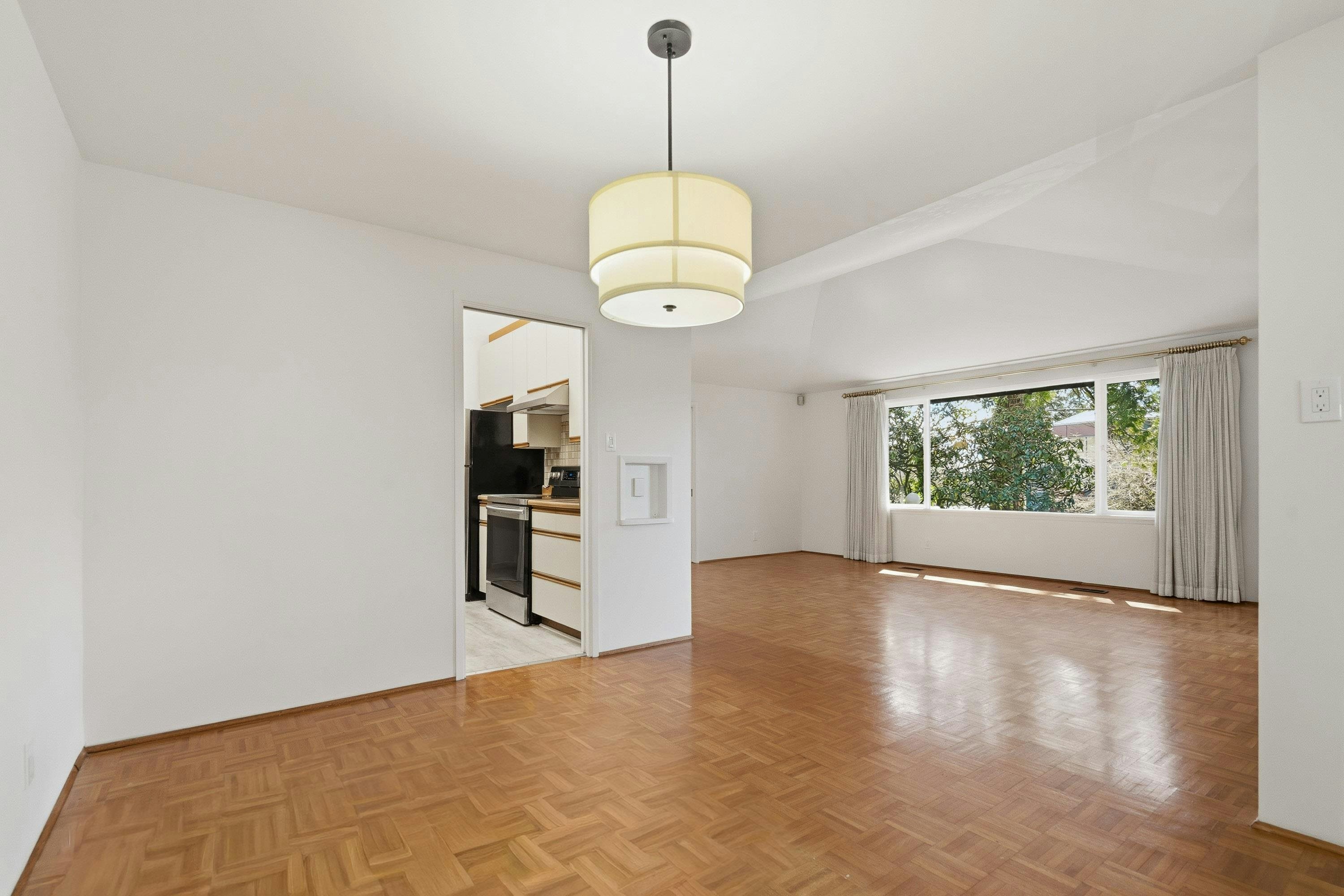 2493 Haywood Avenue, West Vancouver, BC, V7V 1Y2 - 6