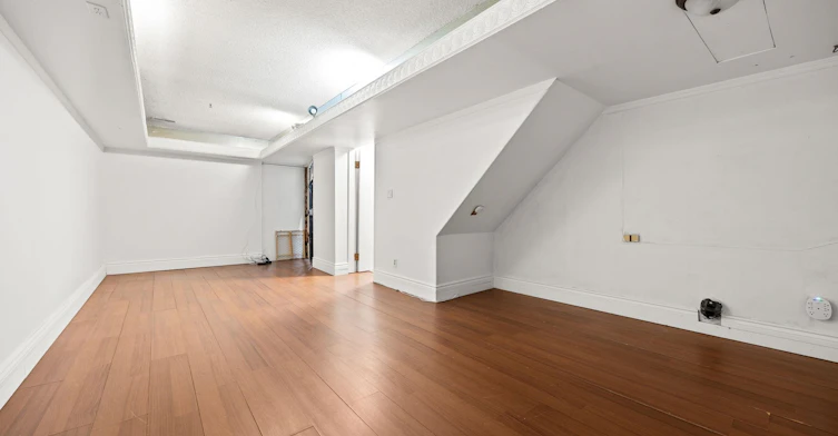 3290 Hazel Avenue, Coquitlam, BC, V3E 3H3 - 26