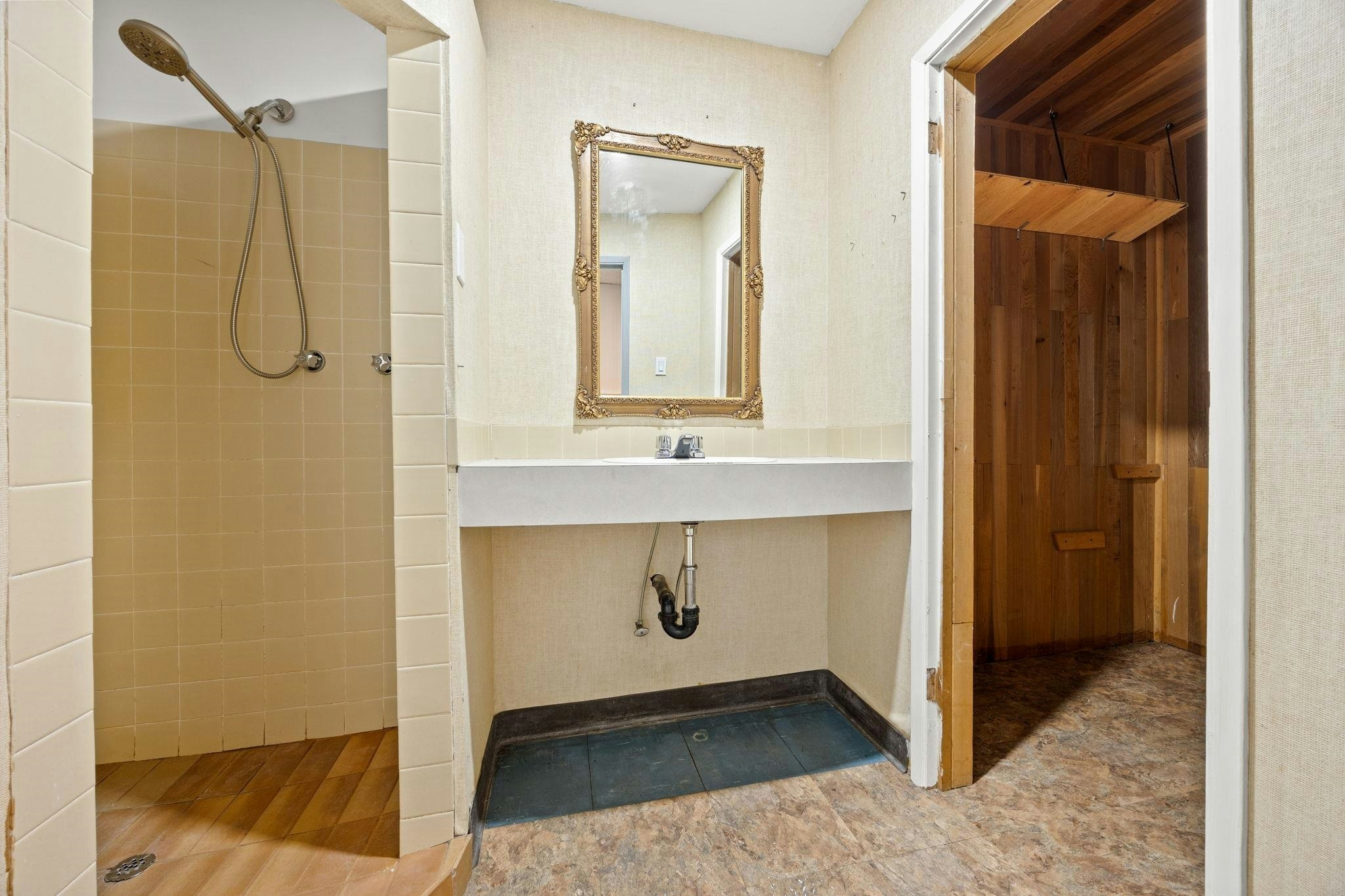 3290 Hazel Avenue, Coquitlam, BC, V3E 3H3 - 24