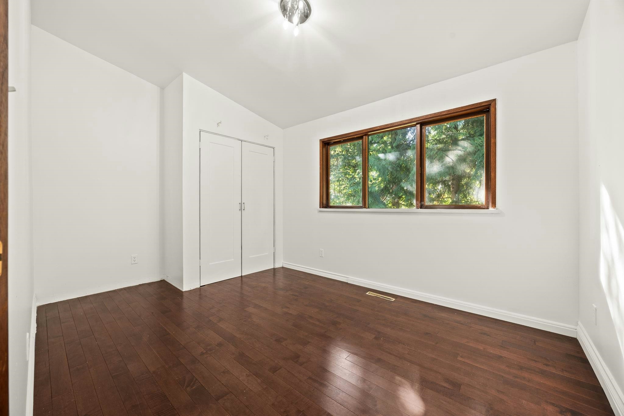 3290 Hazel Avenue, Coquitlam, BC, V3E 3H3 - 10