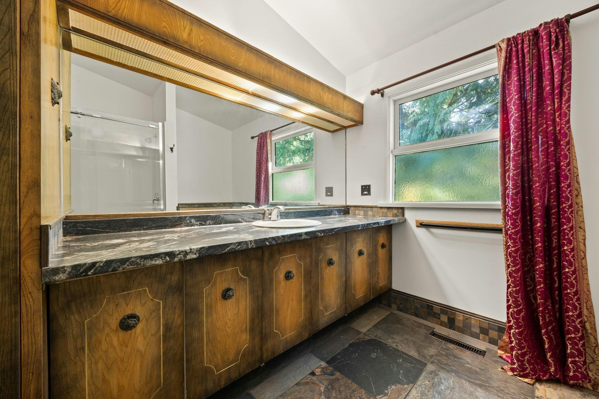 3290 Hazel Avenue, Coquitlam, BC, V3E 3H3 - 11