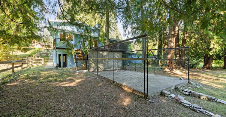 3290 Hazel Avenue, Coquitlam, BC, V3E 3H3 - 9
