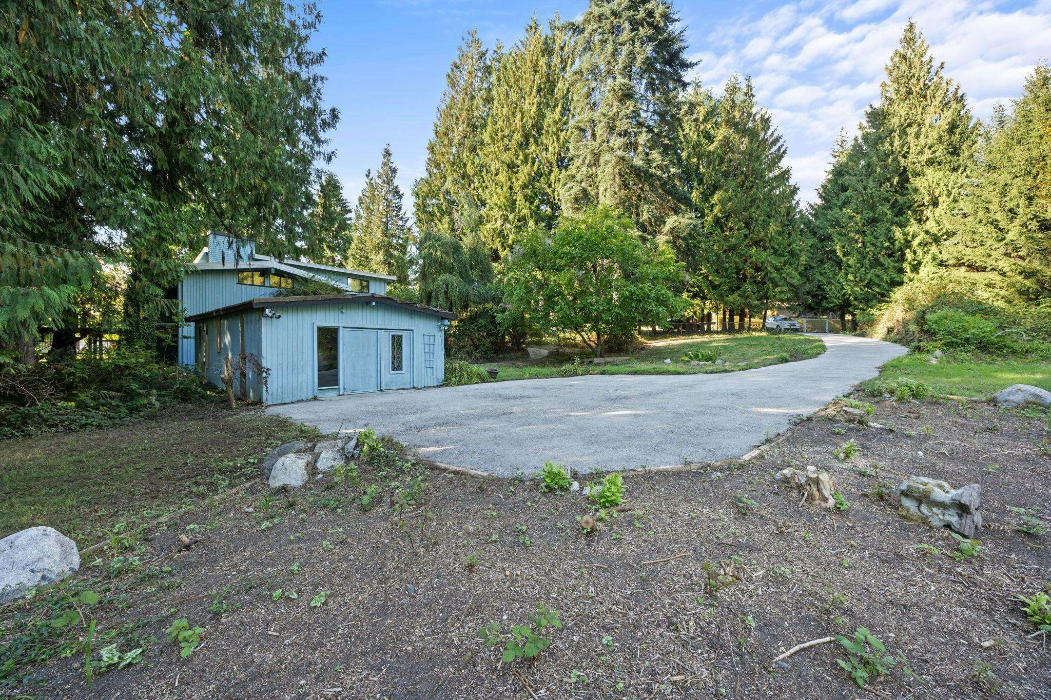3290 Hazel Avenue, Coquitlam, BC, V3E 3H3 - 2